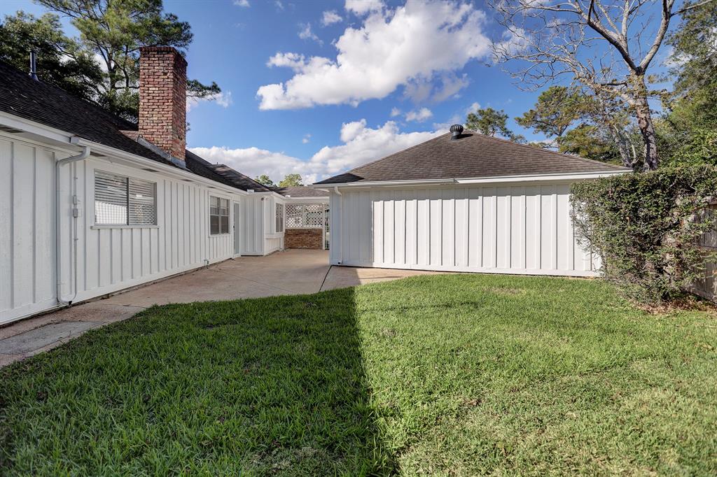 818 Frostwood Drive