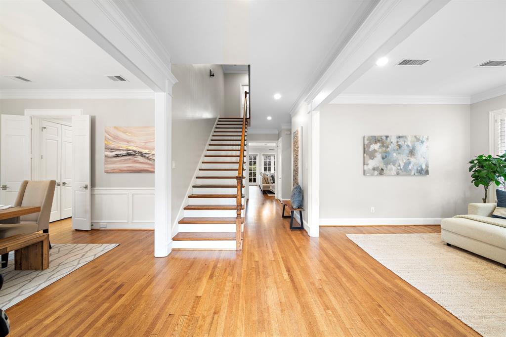5808 Fordham Street