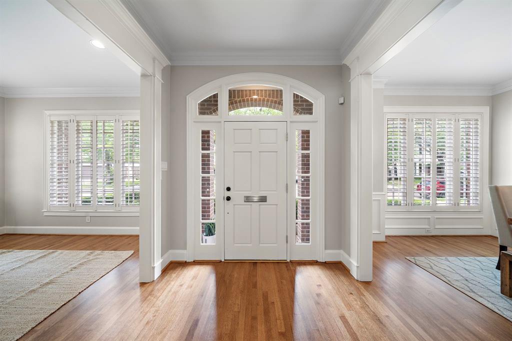 5808 Fordham Street