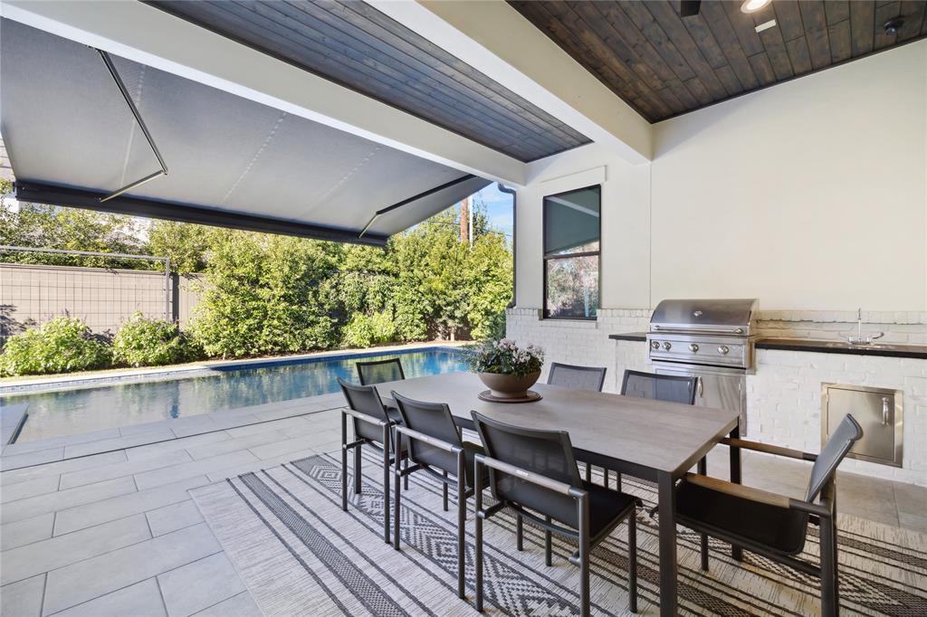 1509 Glourie Drive