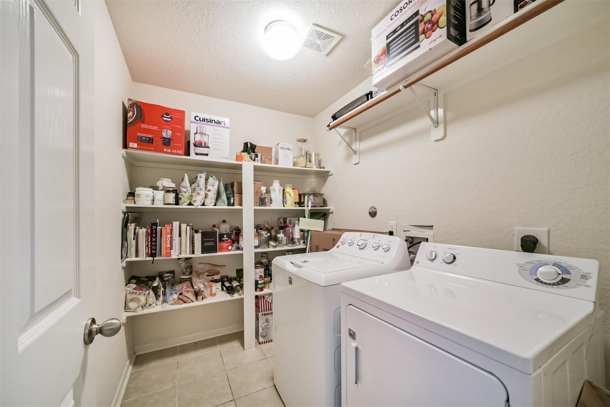 7223 Palmito Ranch Drive