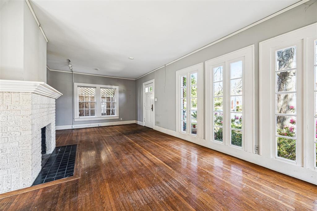 1721 Hawthorne Street