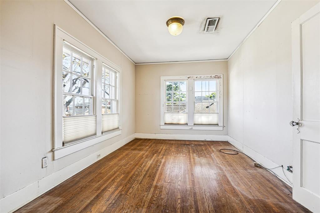 1721 Hawthorne Street