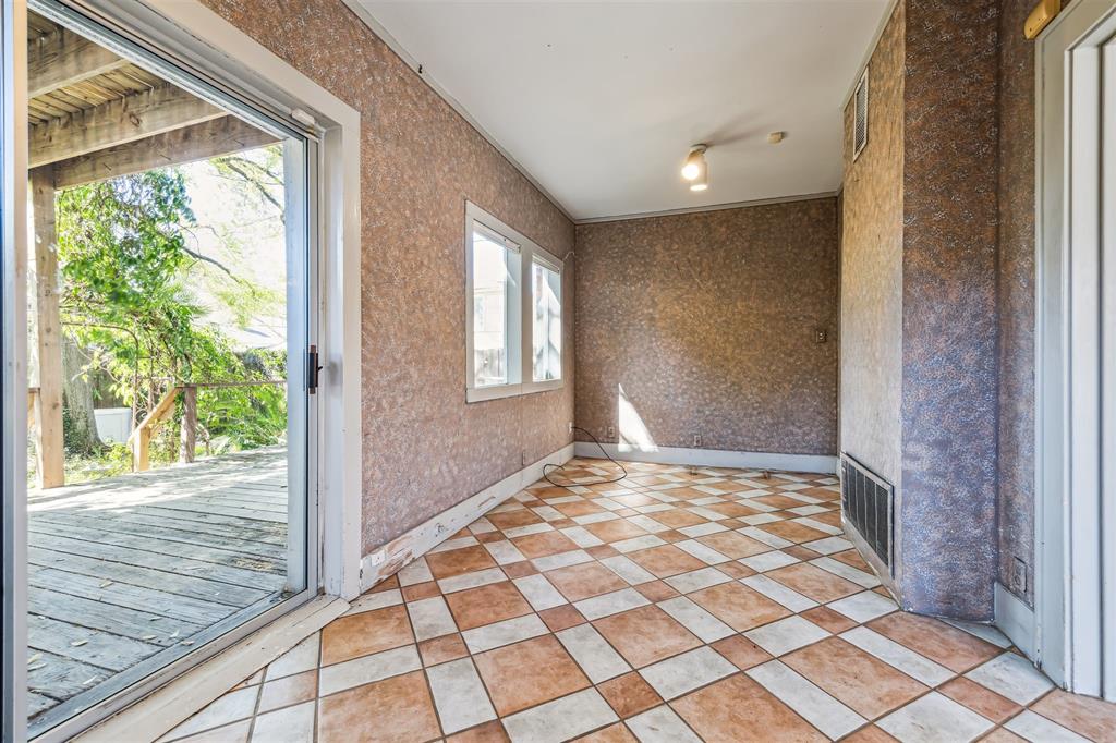 1721 Hawthorne Street