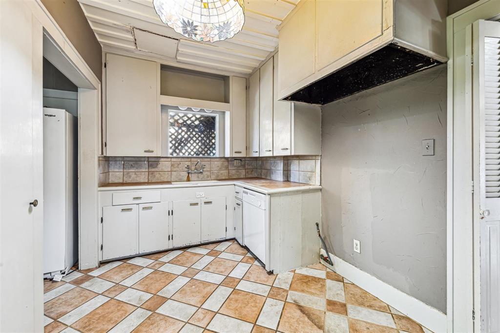 1721 Hawthorne Street