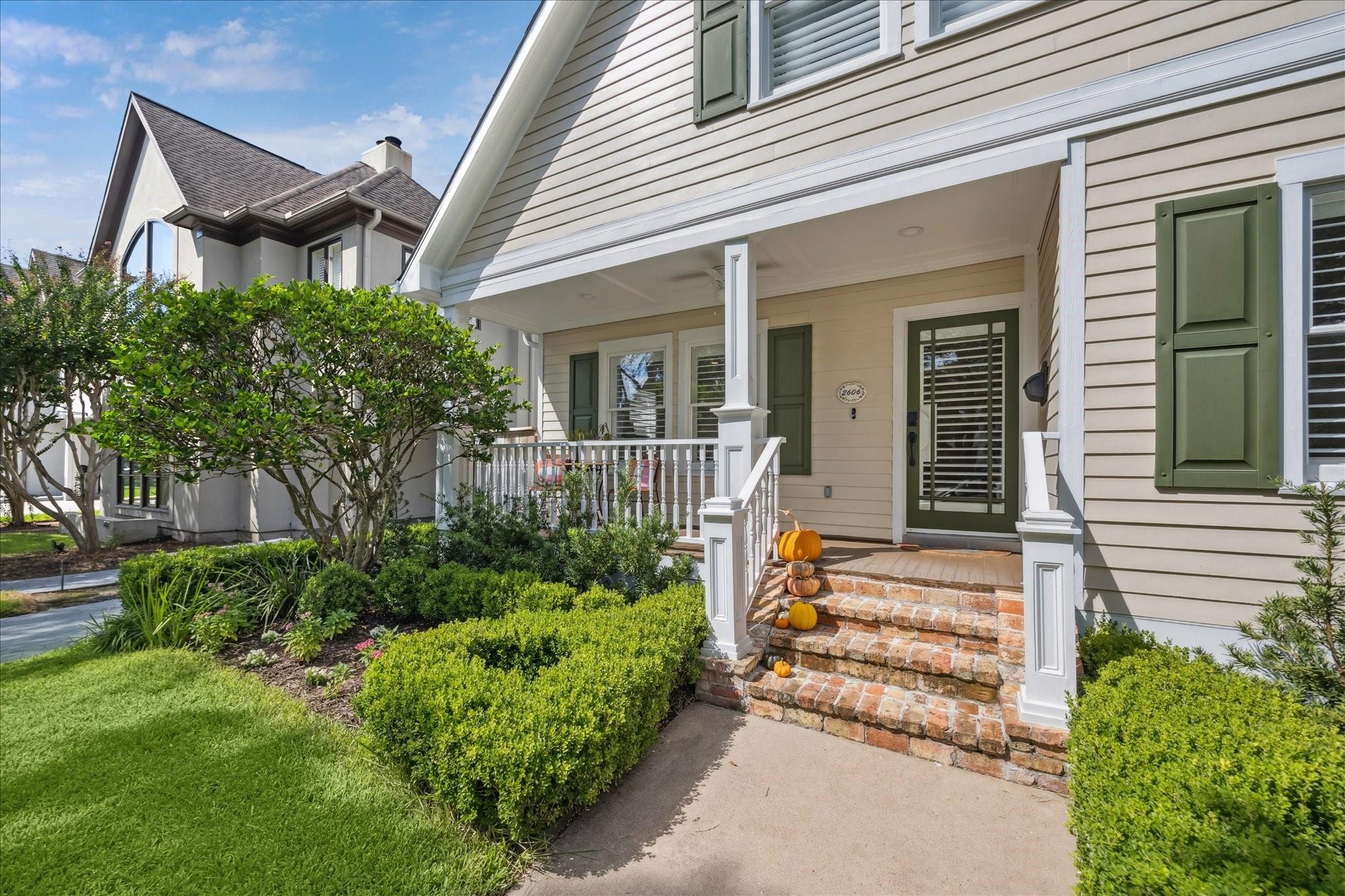 2606 Arbuckle Street