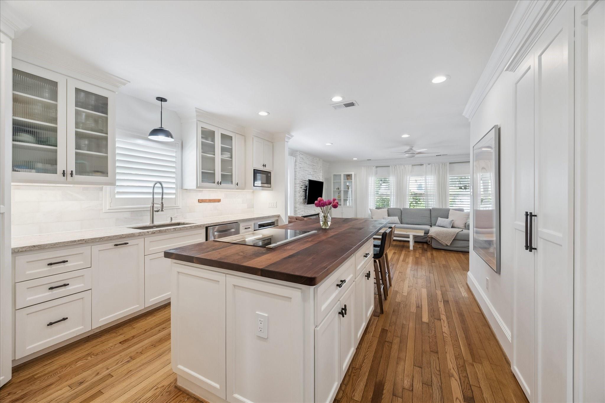 2606 Arbuckle Street