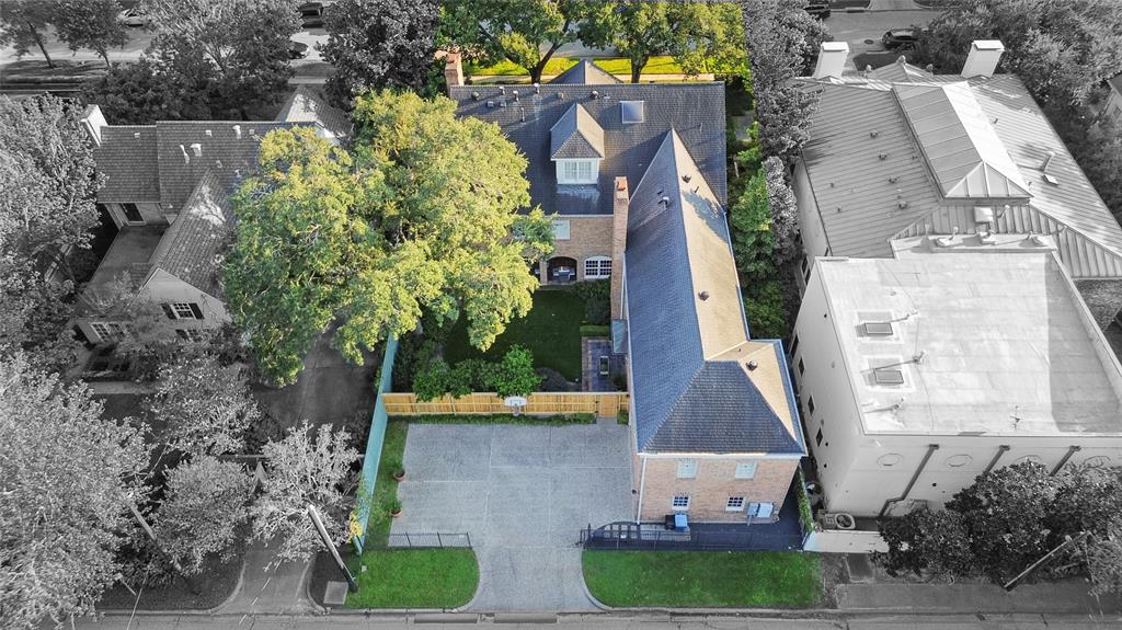 3232 Huntingdon Place