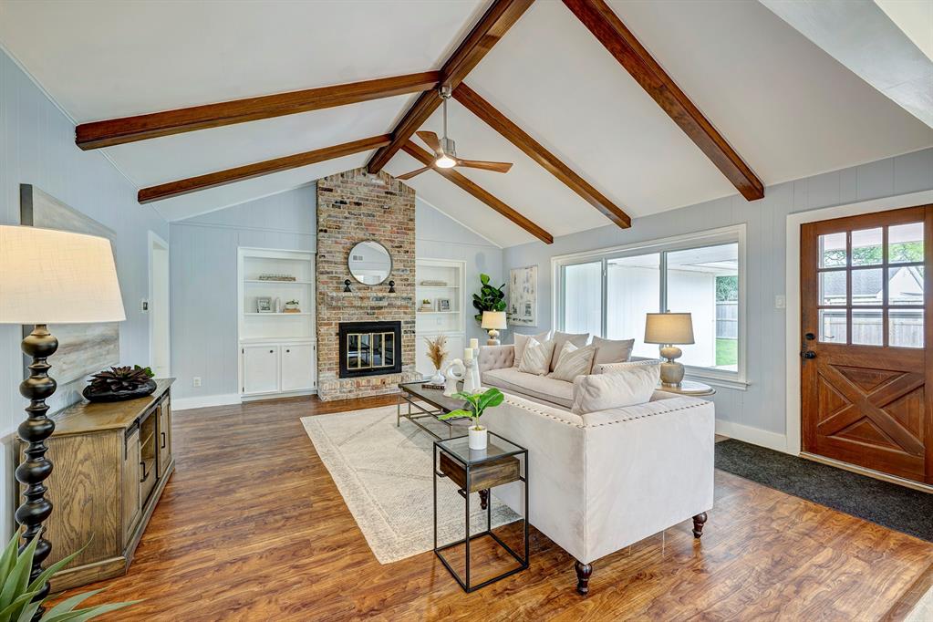 1518 San Sebastian Lane