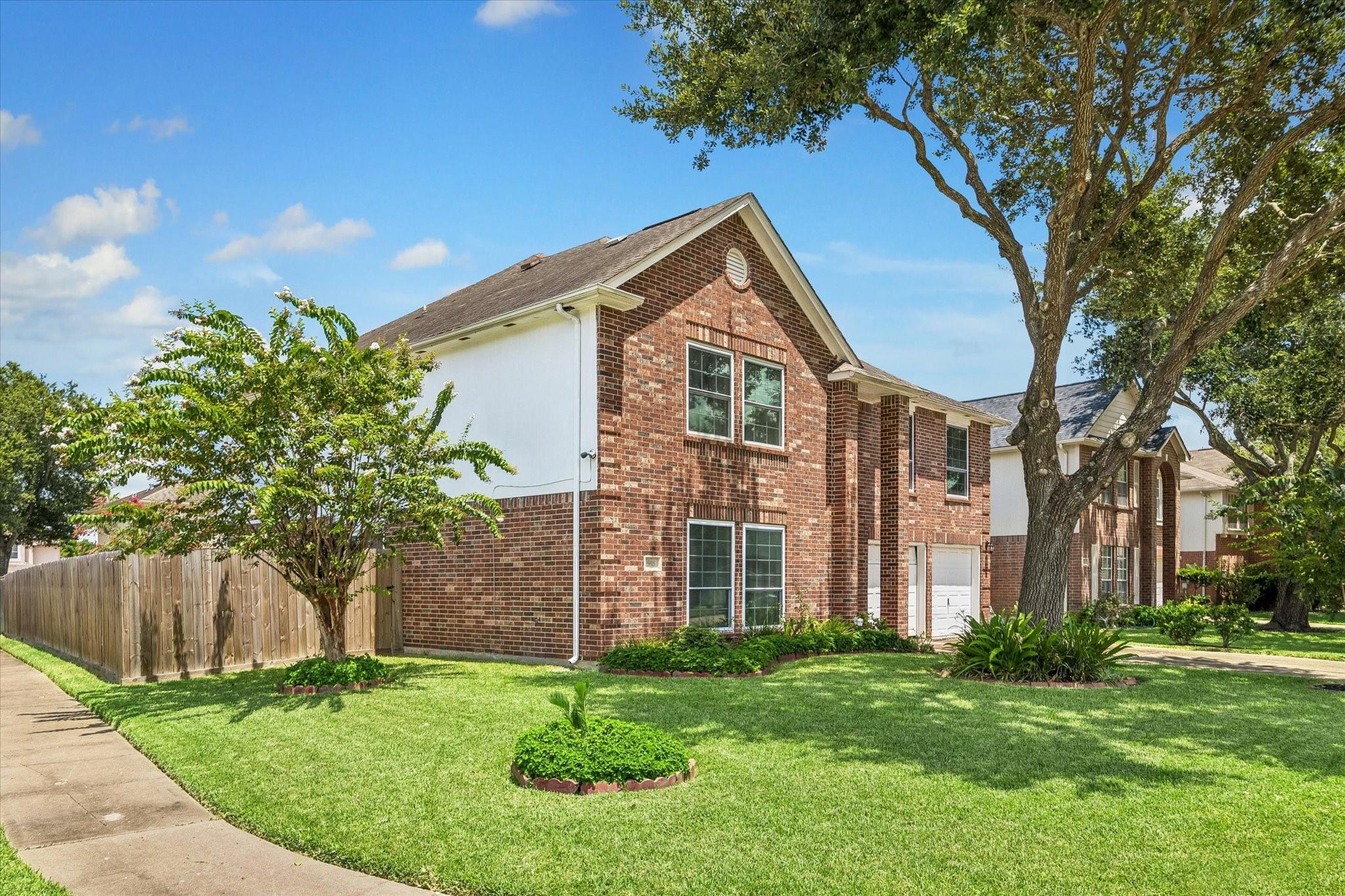 918 Heathcliff Drive