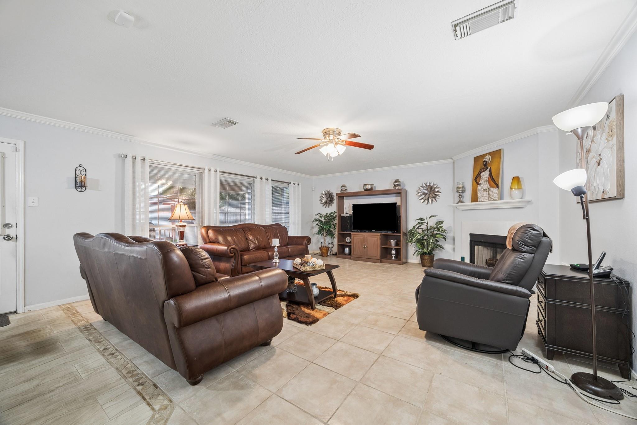 918 Heathcliff Drive