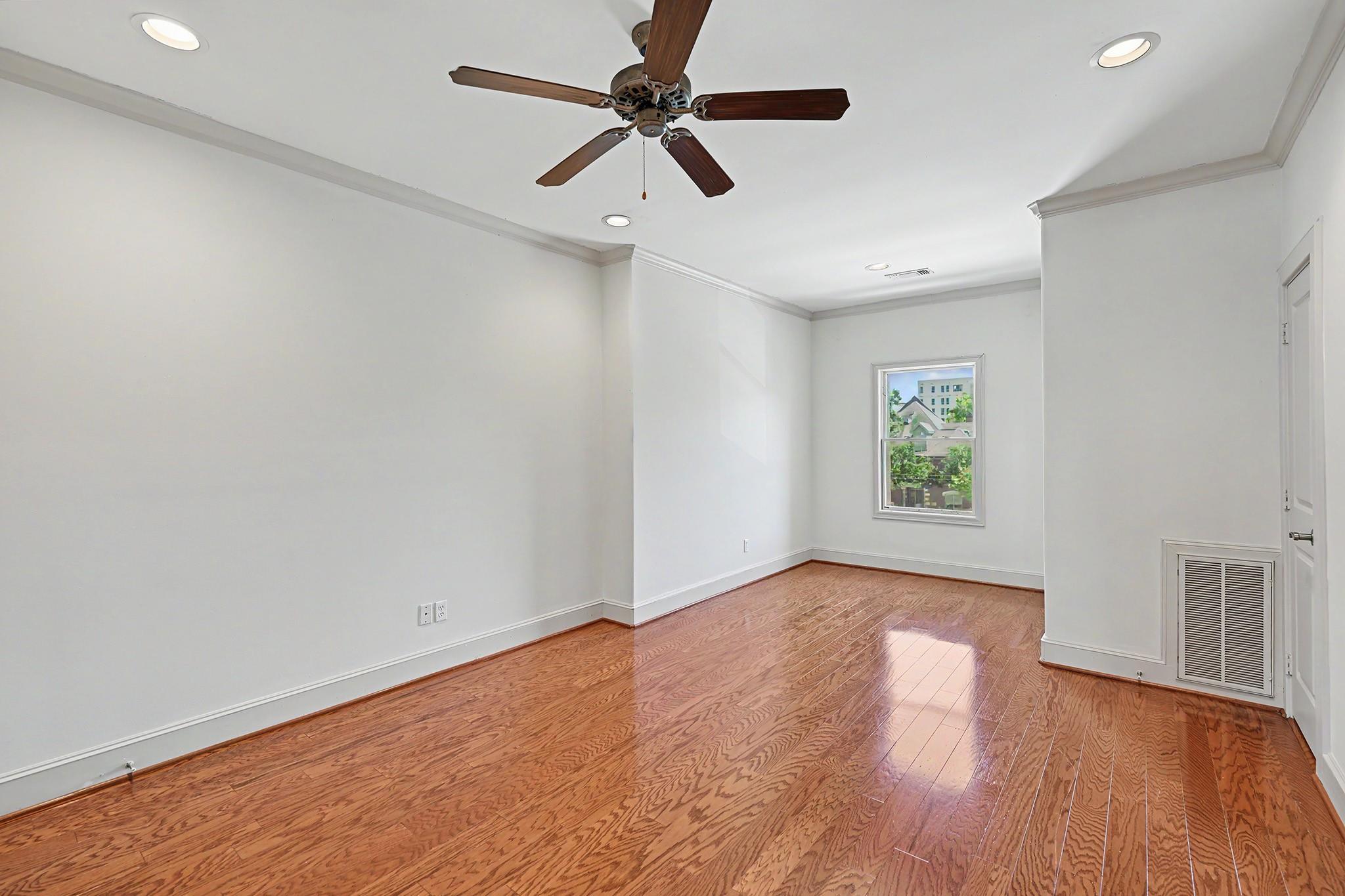 2410 Mimosa Drive