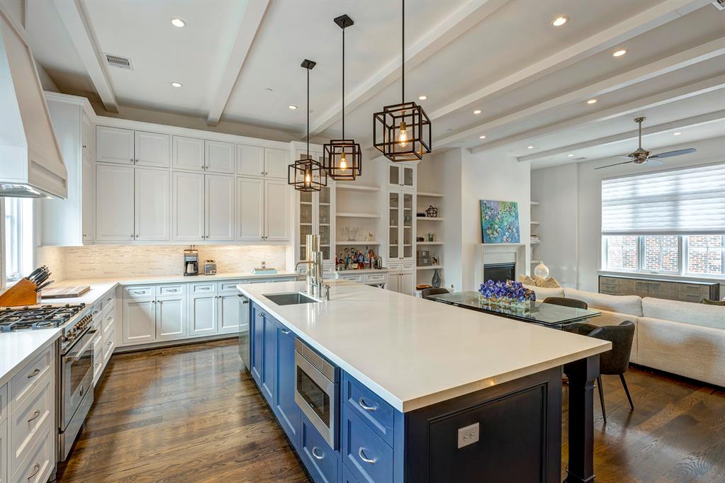 415 Lovett Boulevard # B