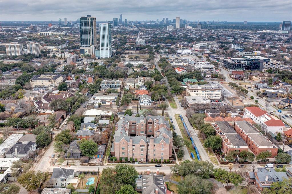 415 Lovett Boulevard # B