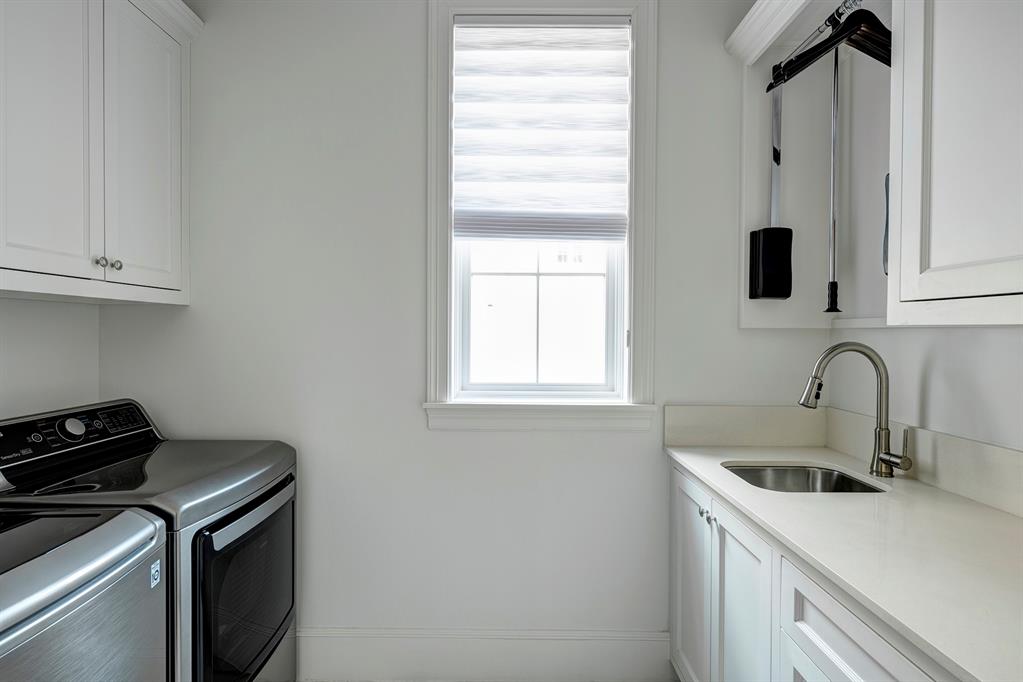 415 Lovett Boulevard # B