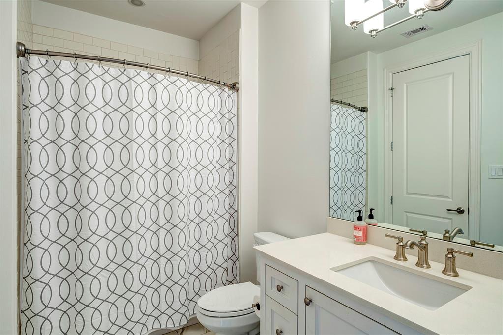 415 Lovett Boulevard # B