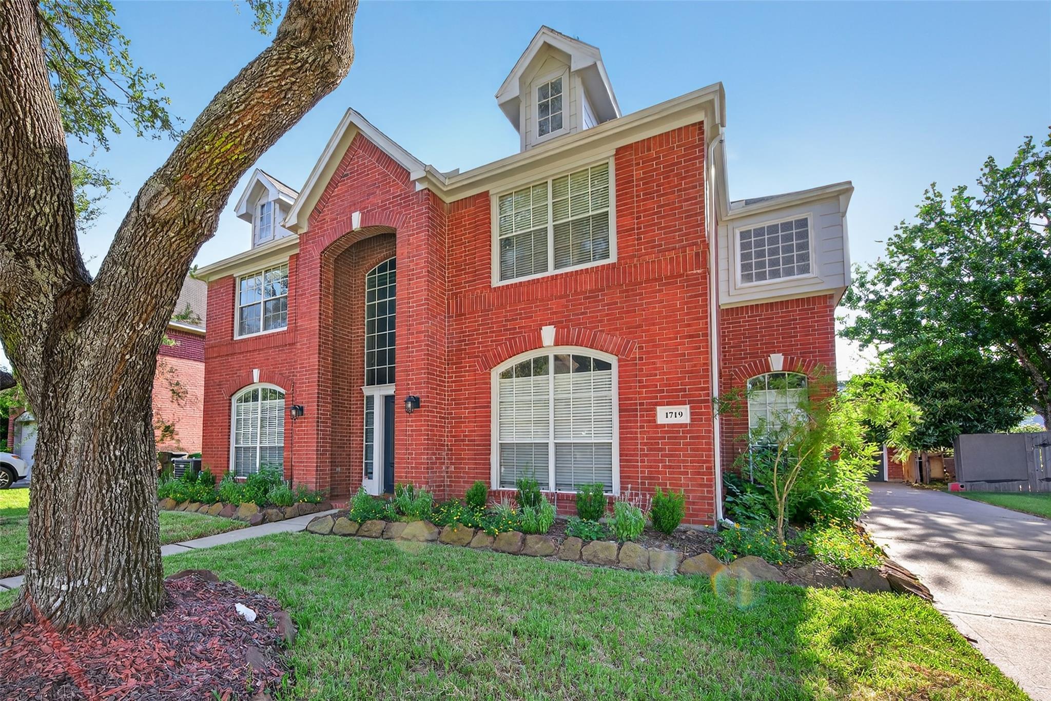 1719 Park Harbor Estates Drive