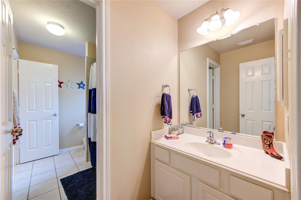 2529 Mango Court