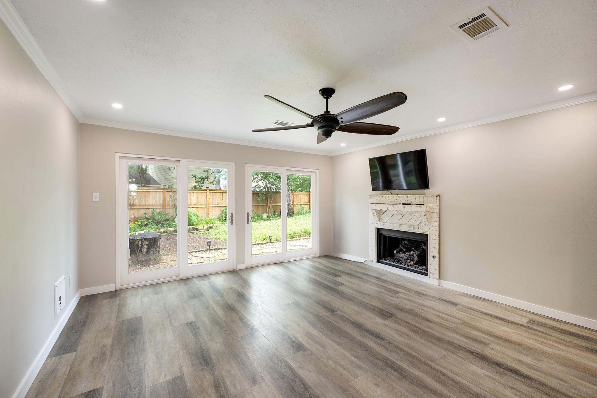 1911 N Red Cedar Circle