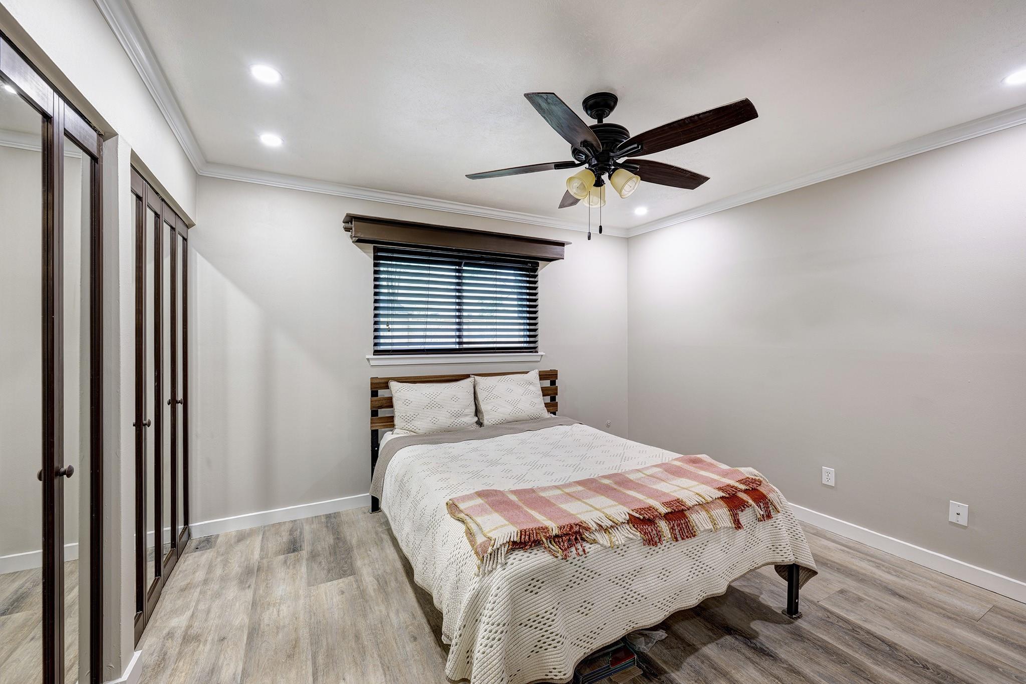 1911 N Red Cedar Circle