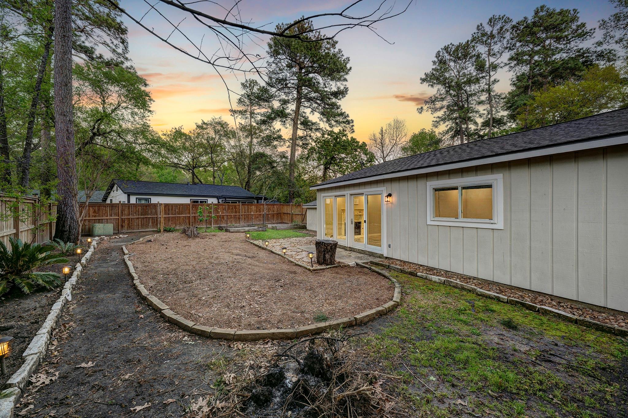 1911 N Red Cedar Circle