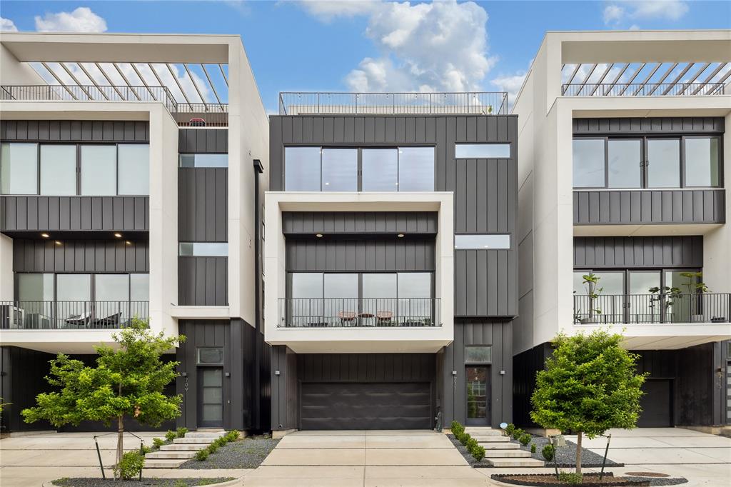 711 Memorial Heights Drive