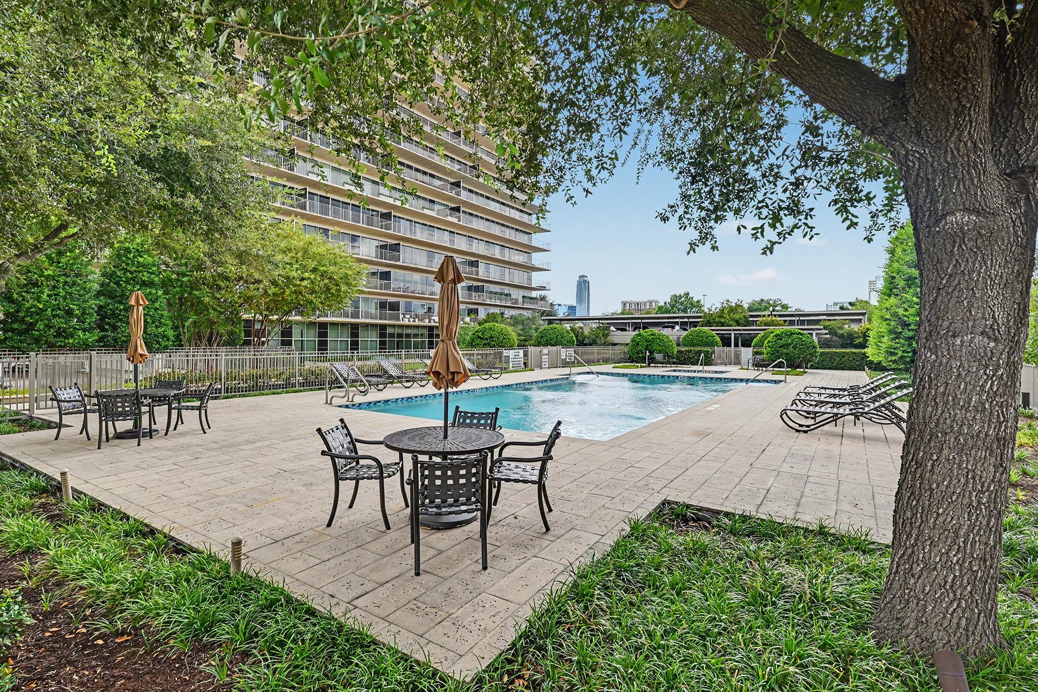 2200 Willowick Road # 14D