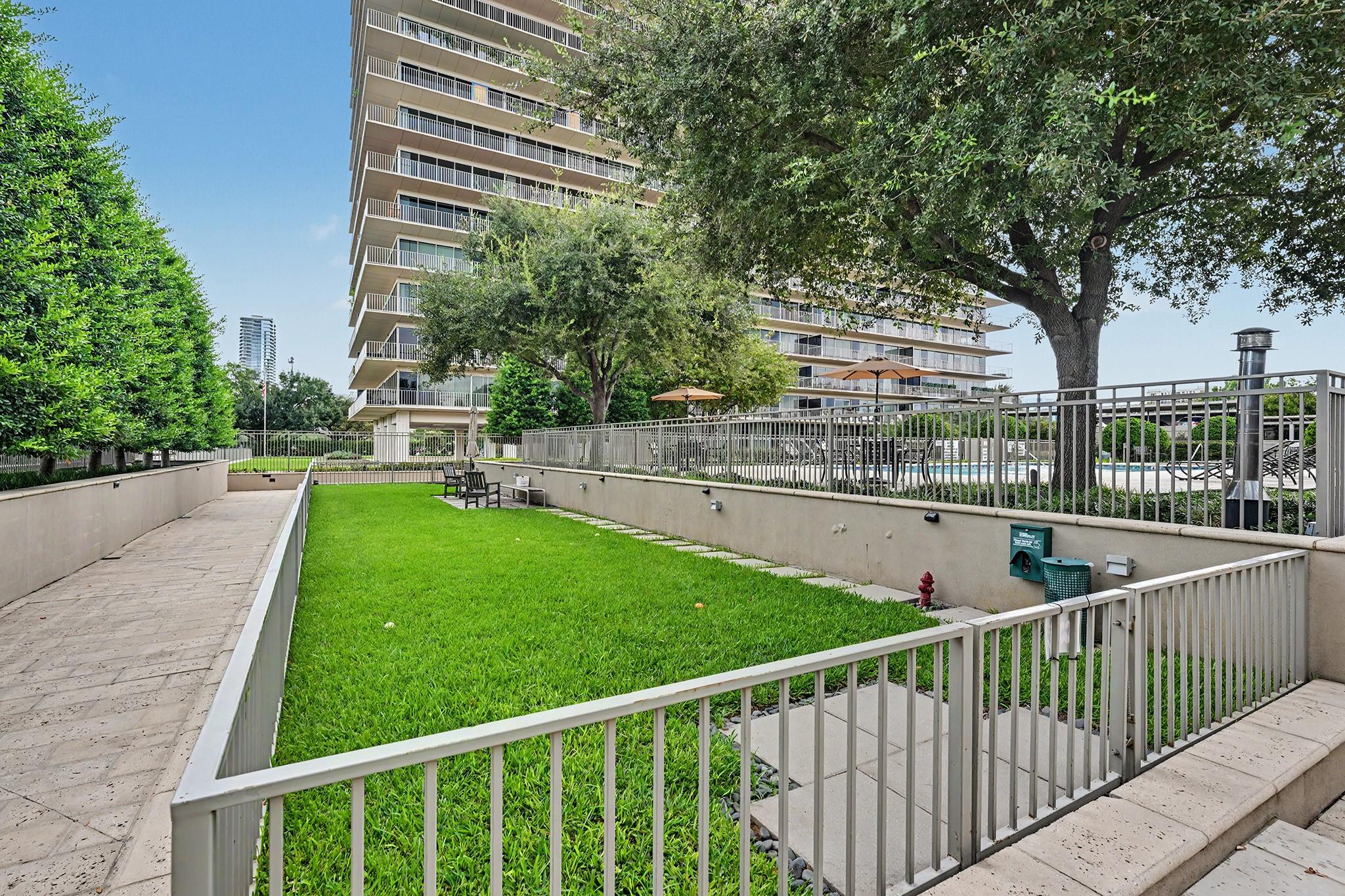 2200 Willowick Road # 14D
