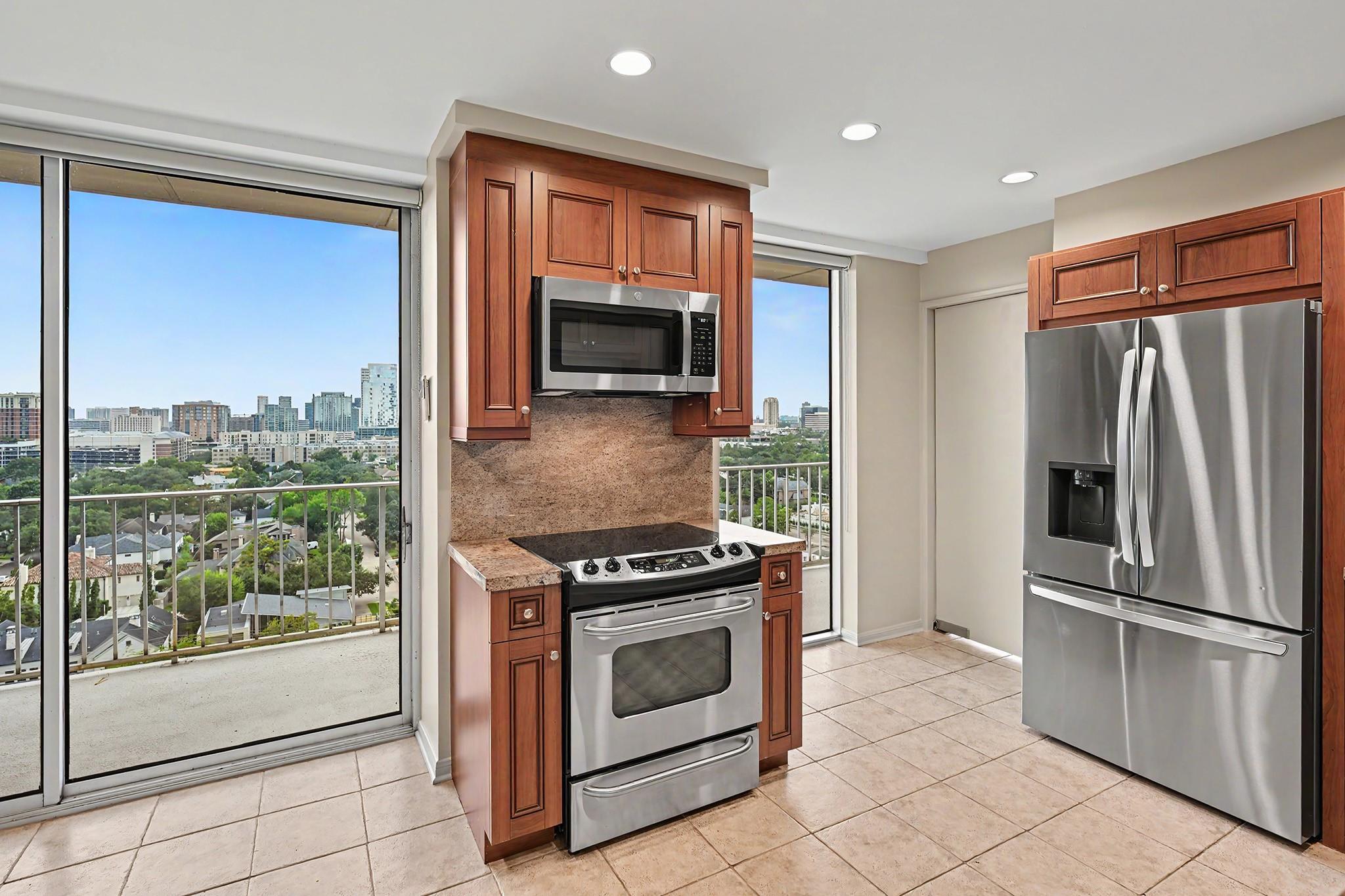2200 Willowick Road # 14D