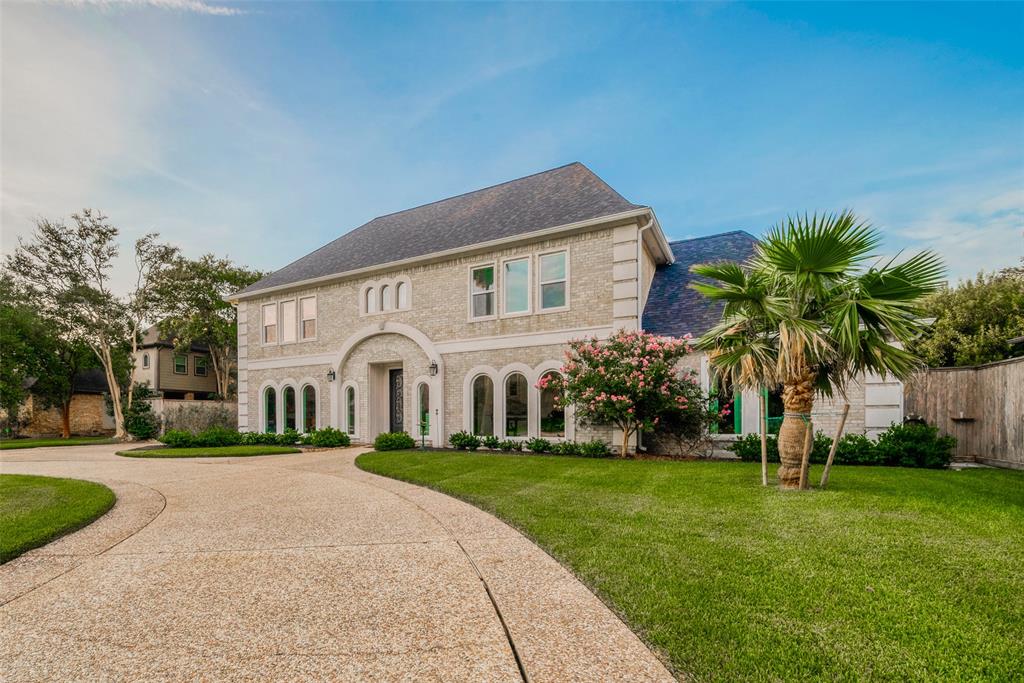 4208 Masters Drive