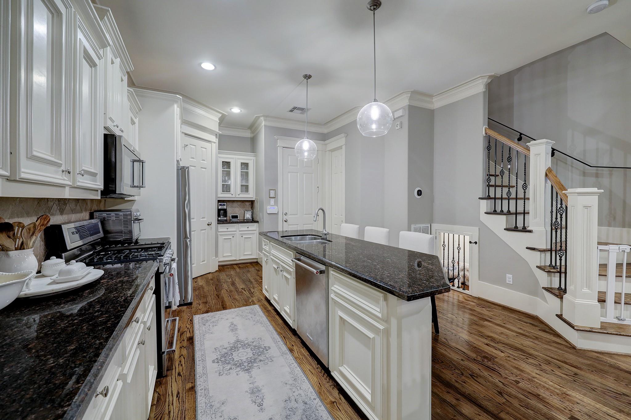 1126 W 17th Street # D