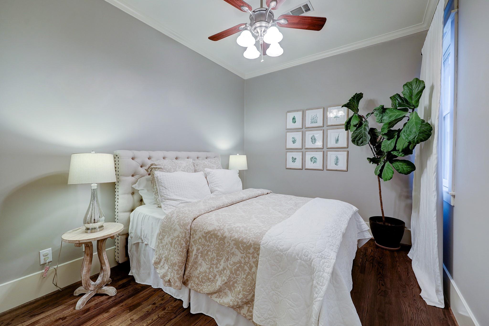 1126 W 17th Street # D