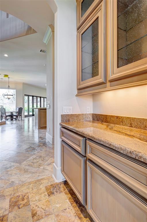 710 Pinehaven Drive