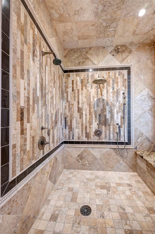 710 Pinehaven Drive
