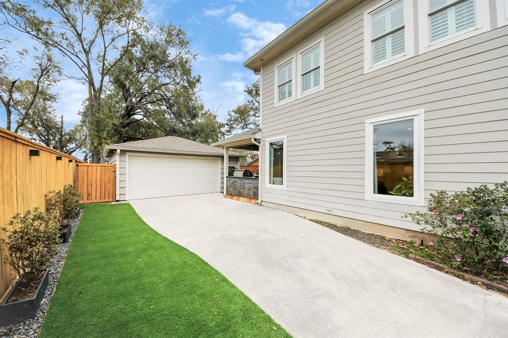 1609 Turnpike Road