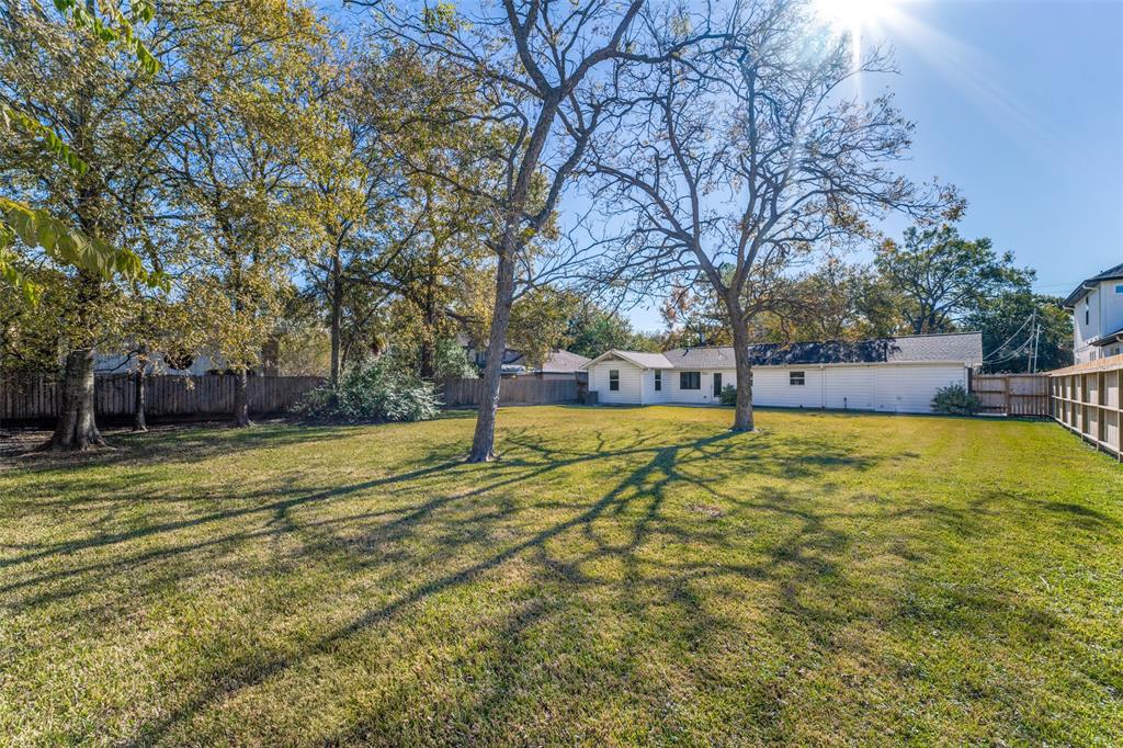 4502 Brookwoods Drive