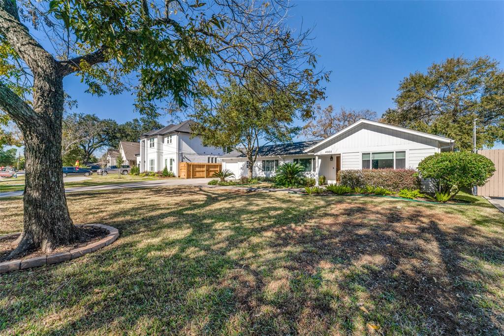 4502 Brookwoods Drive