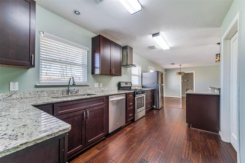 4502 Brookwoods Drive