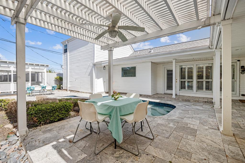 4014 Turnberry Circle