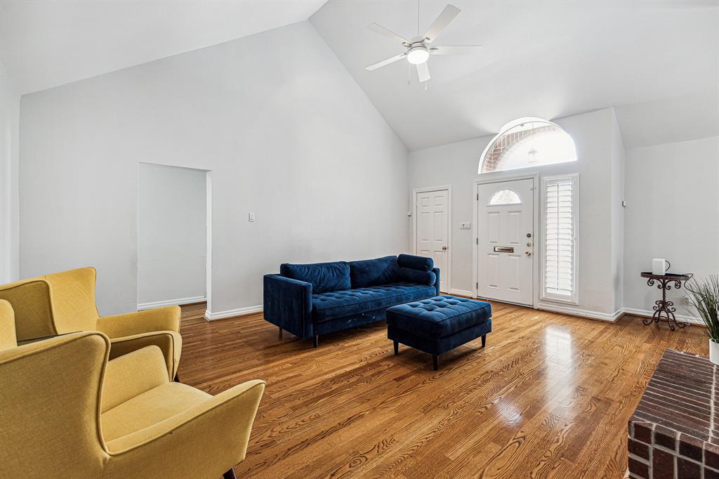 4014 Turnberry Circle