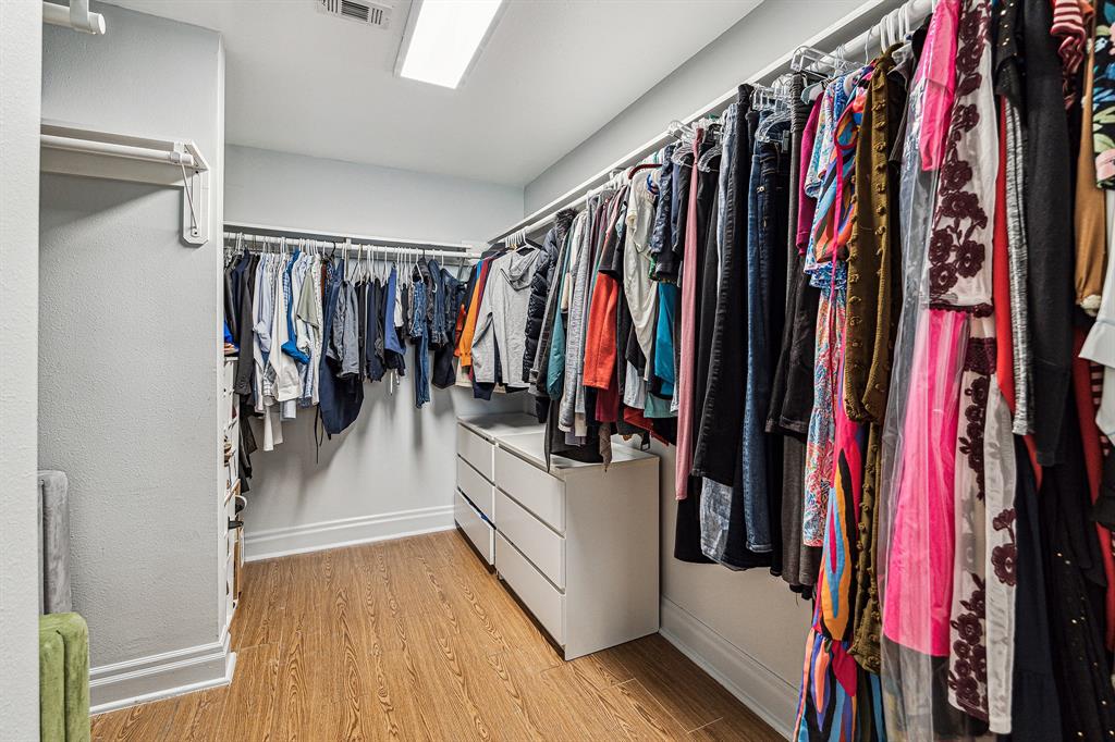 4014 Turnberry Circle