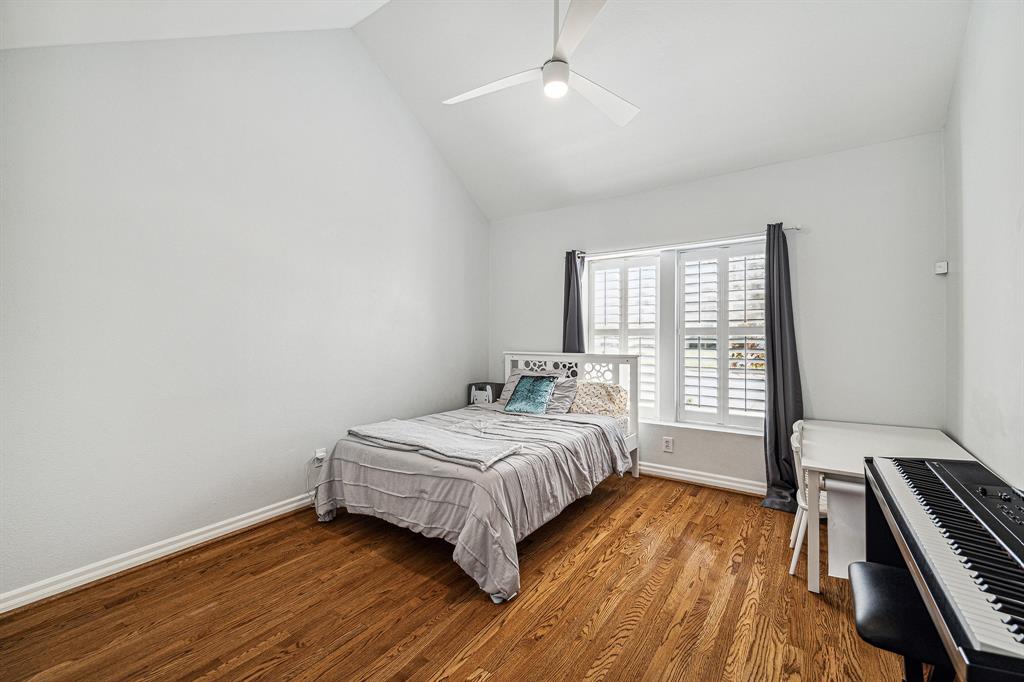 4014 Turnberry Circle