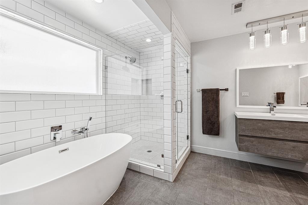 4014 Turnberry Circle