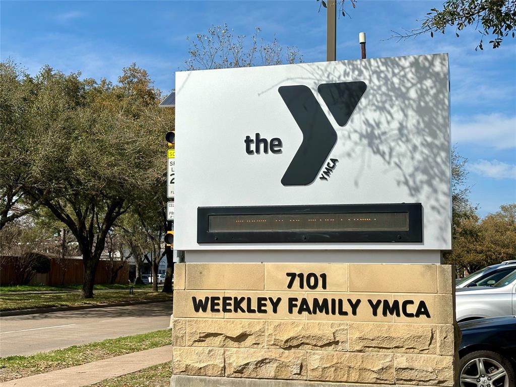 4014 Turnberry Circle