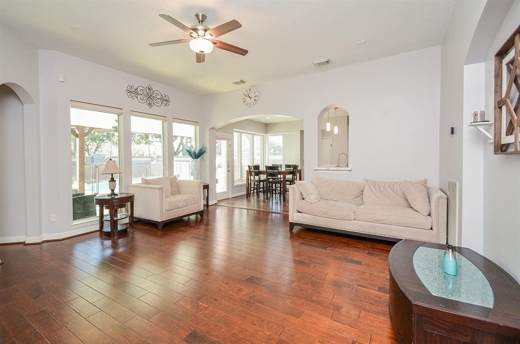 22423 Crescent Cove Court