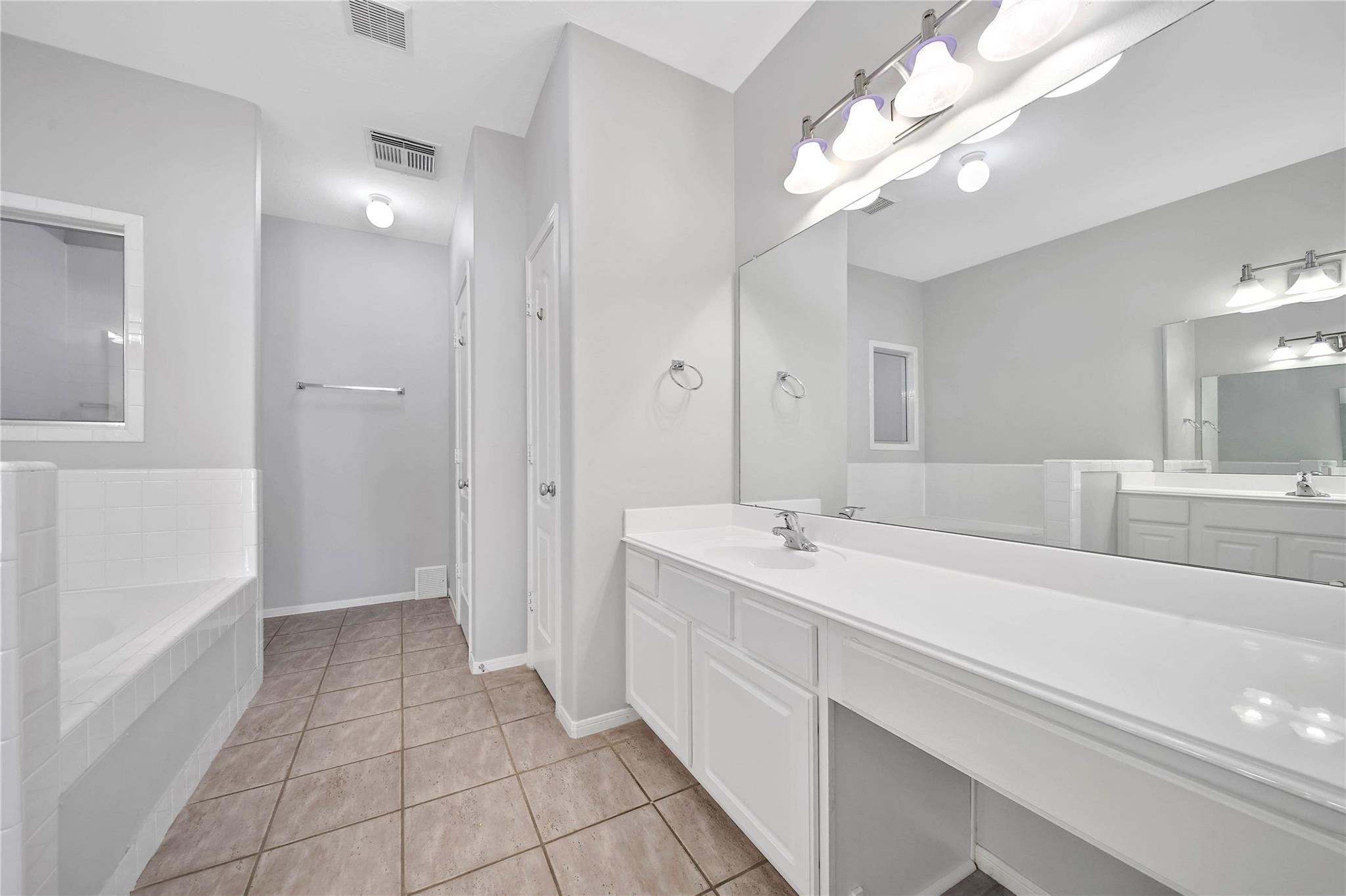 2618 Shady Acres Court