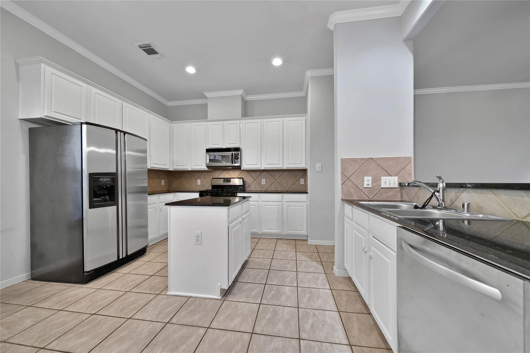 2618 Shady Acres Court