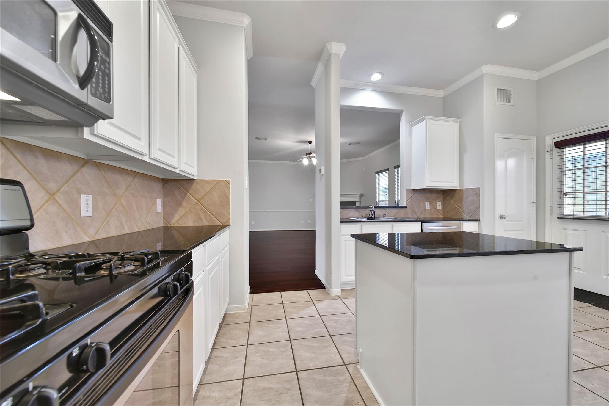 2618 Shady Acres Court