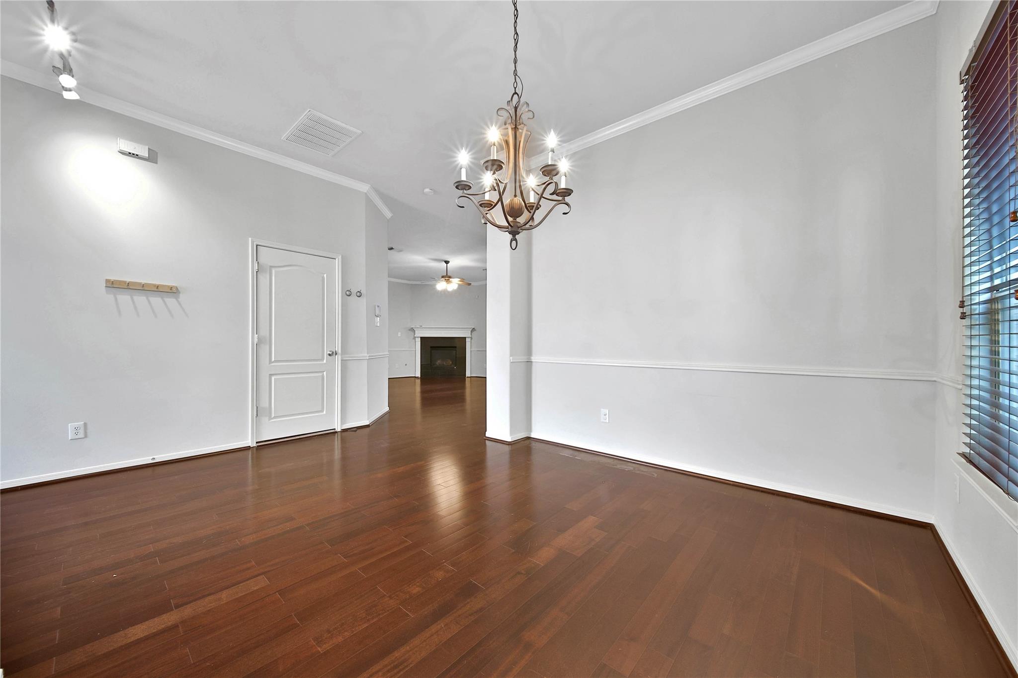 2618 Shady Acres Court