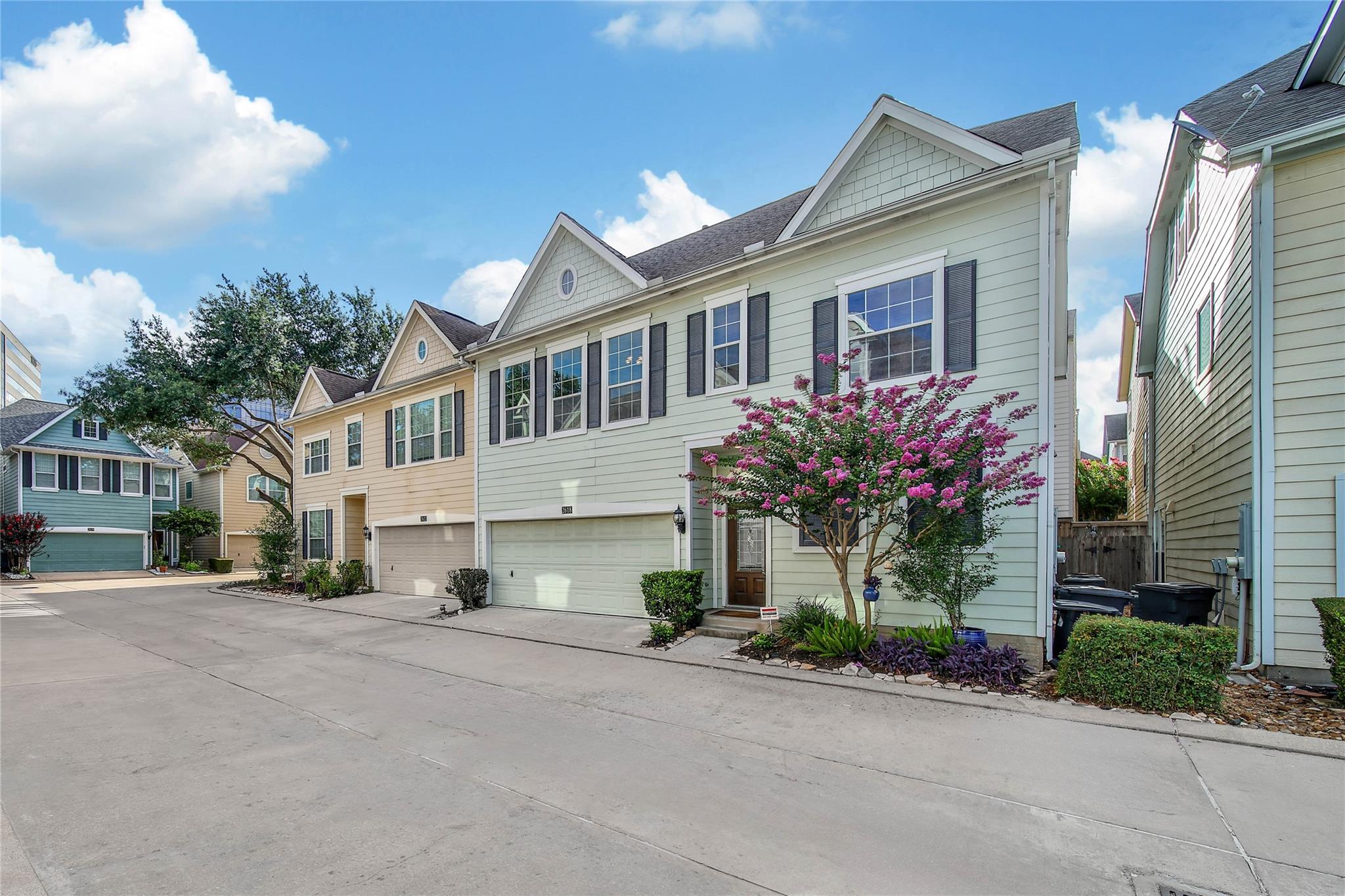 2618 Shady Acres Court
